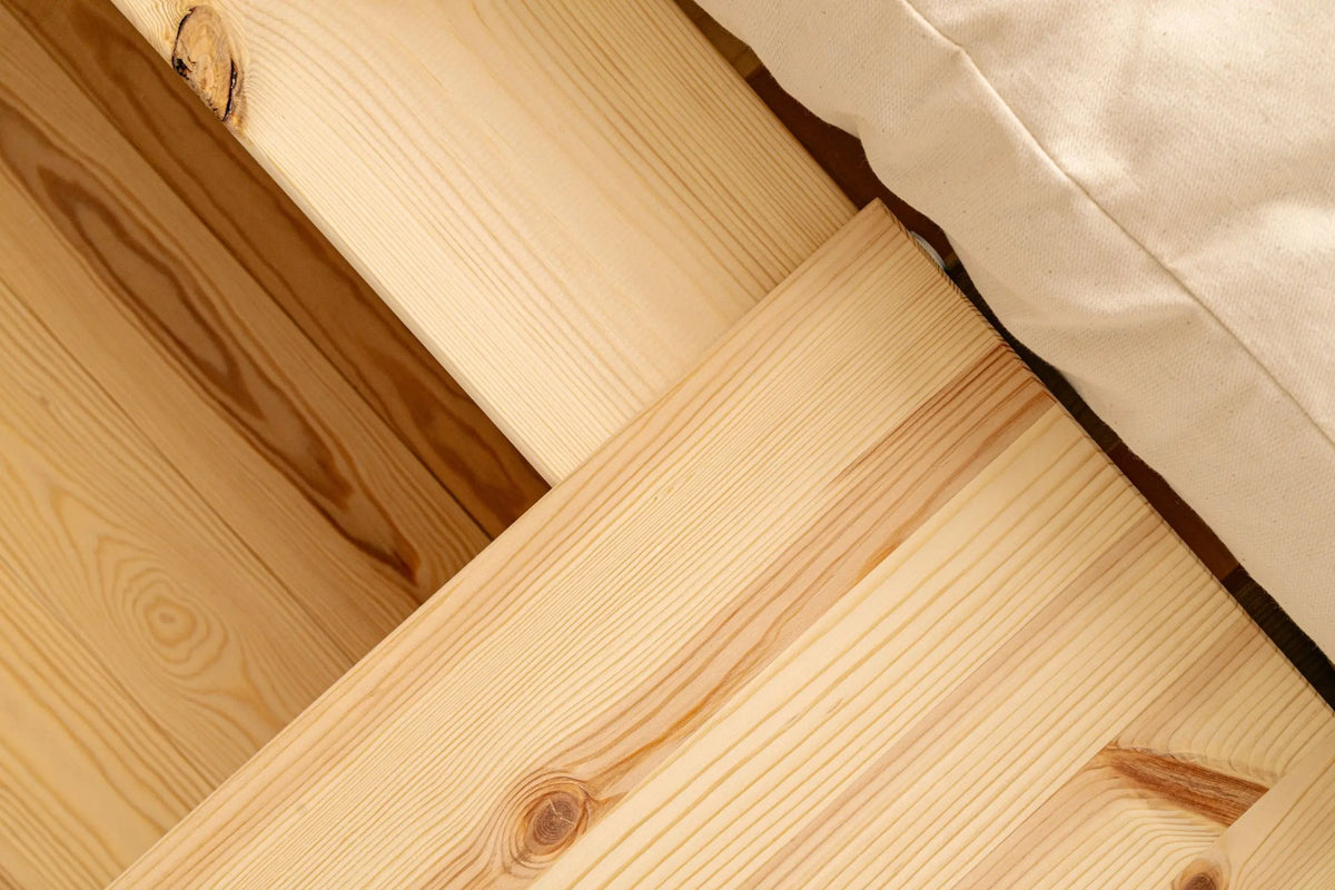 Karup Design Japan yöpöytä mänty Karup Design