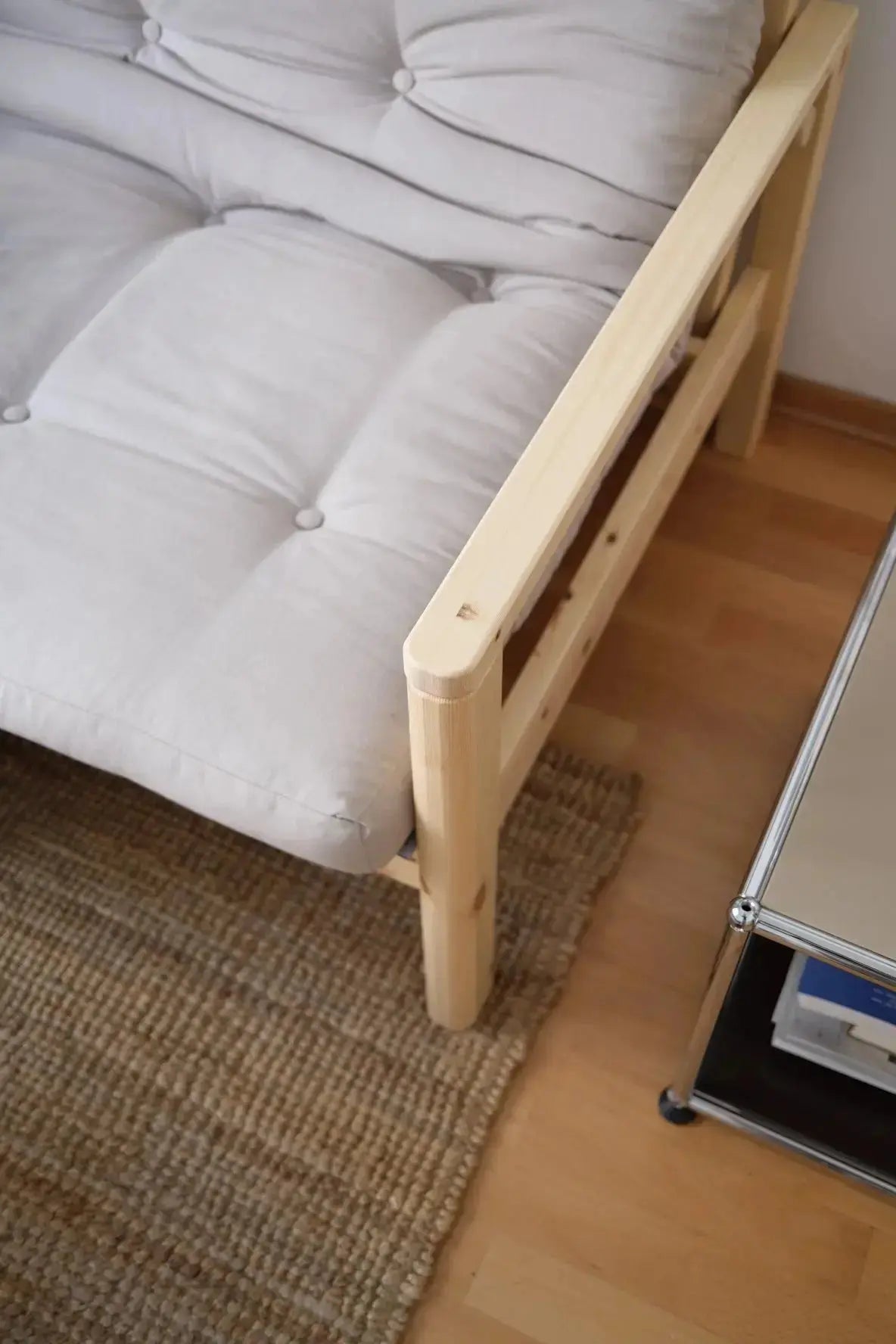 Karup Design Knob vuodesohva mänty/pellava Karup Design