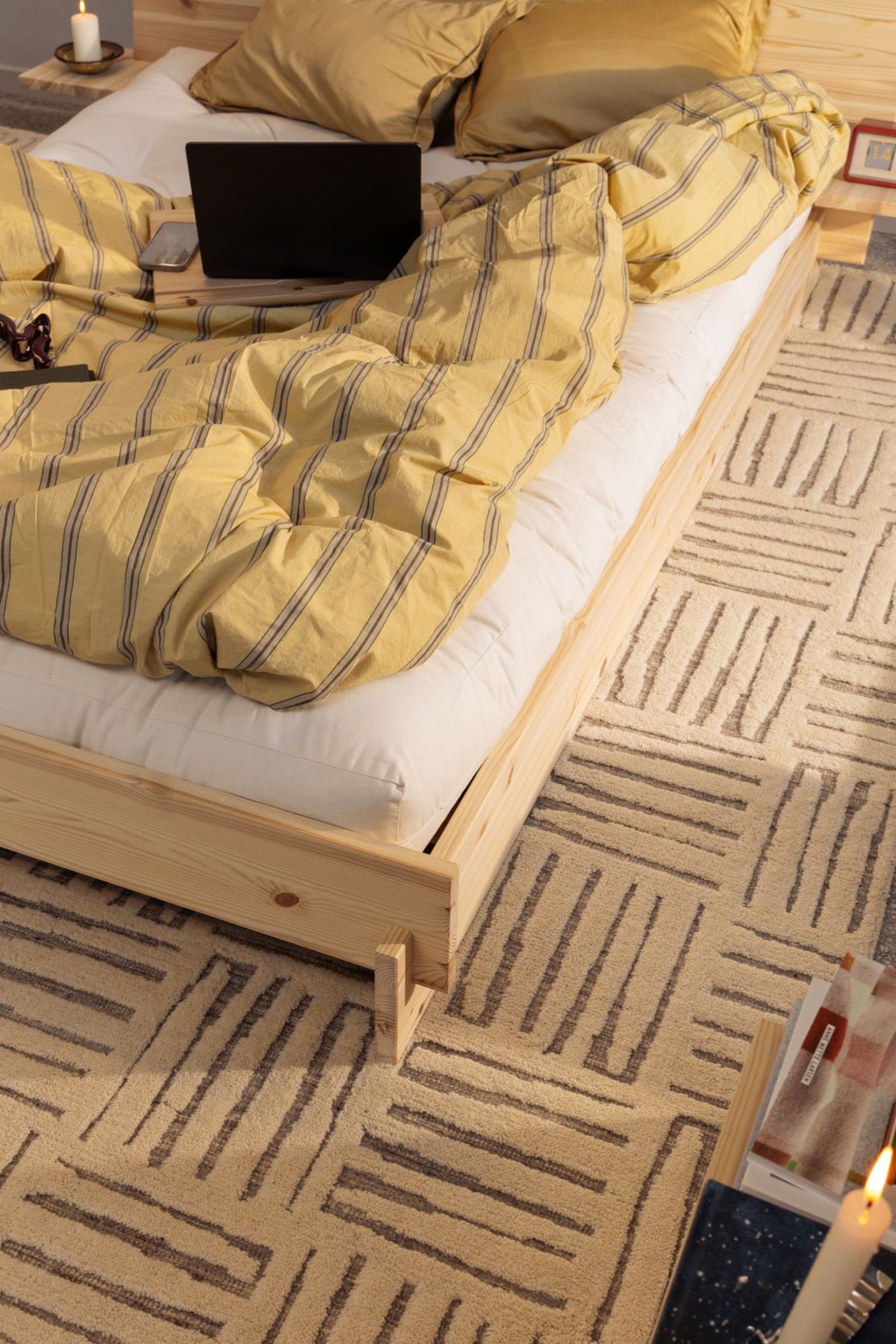 Karup Latch 140x200 bed frame pine
