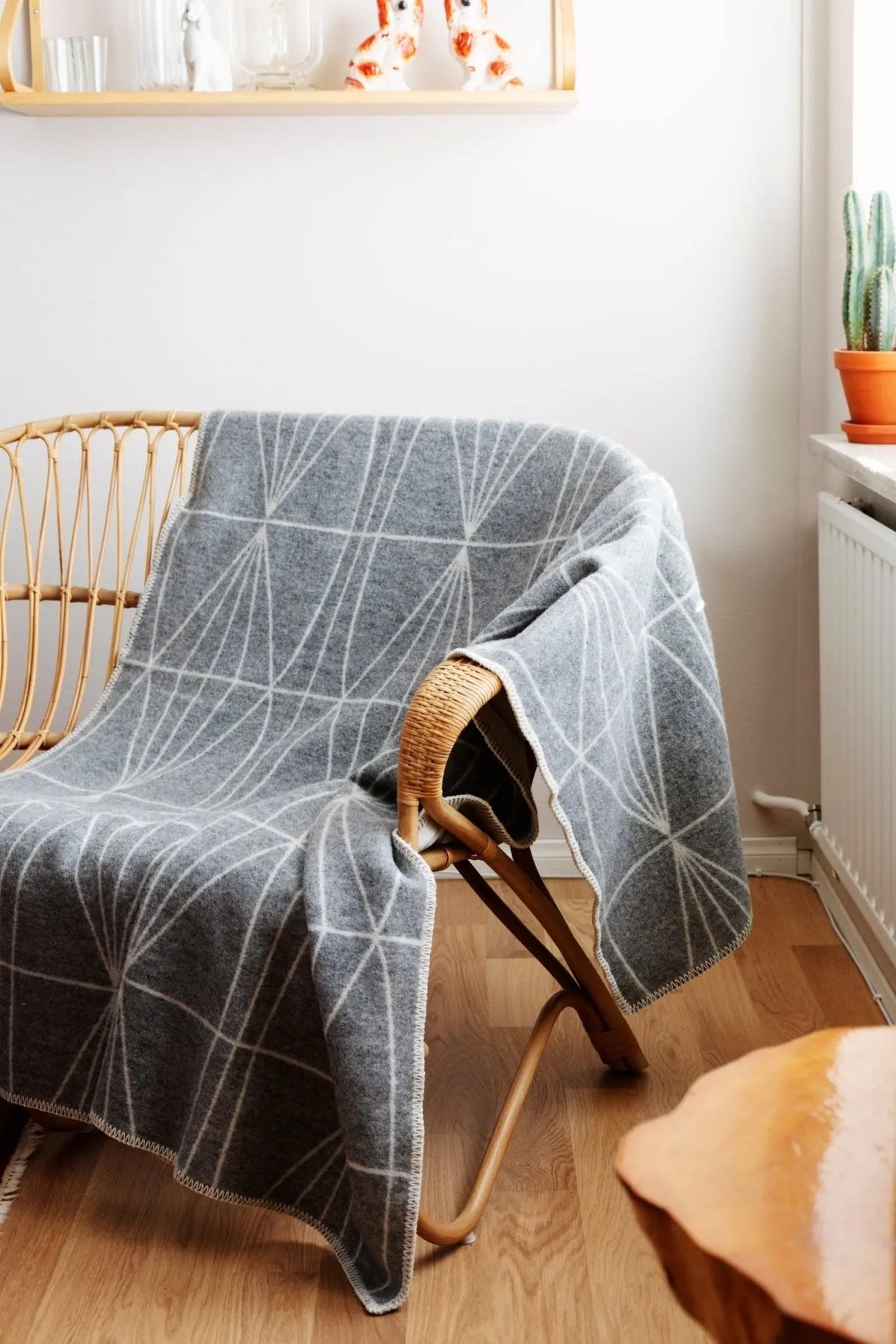 Lapuan Kankurit KEHRÄ huopa harmaa/valkoinen - Laatukaluste