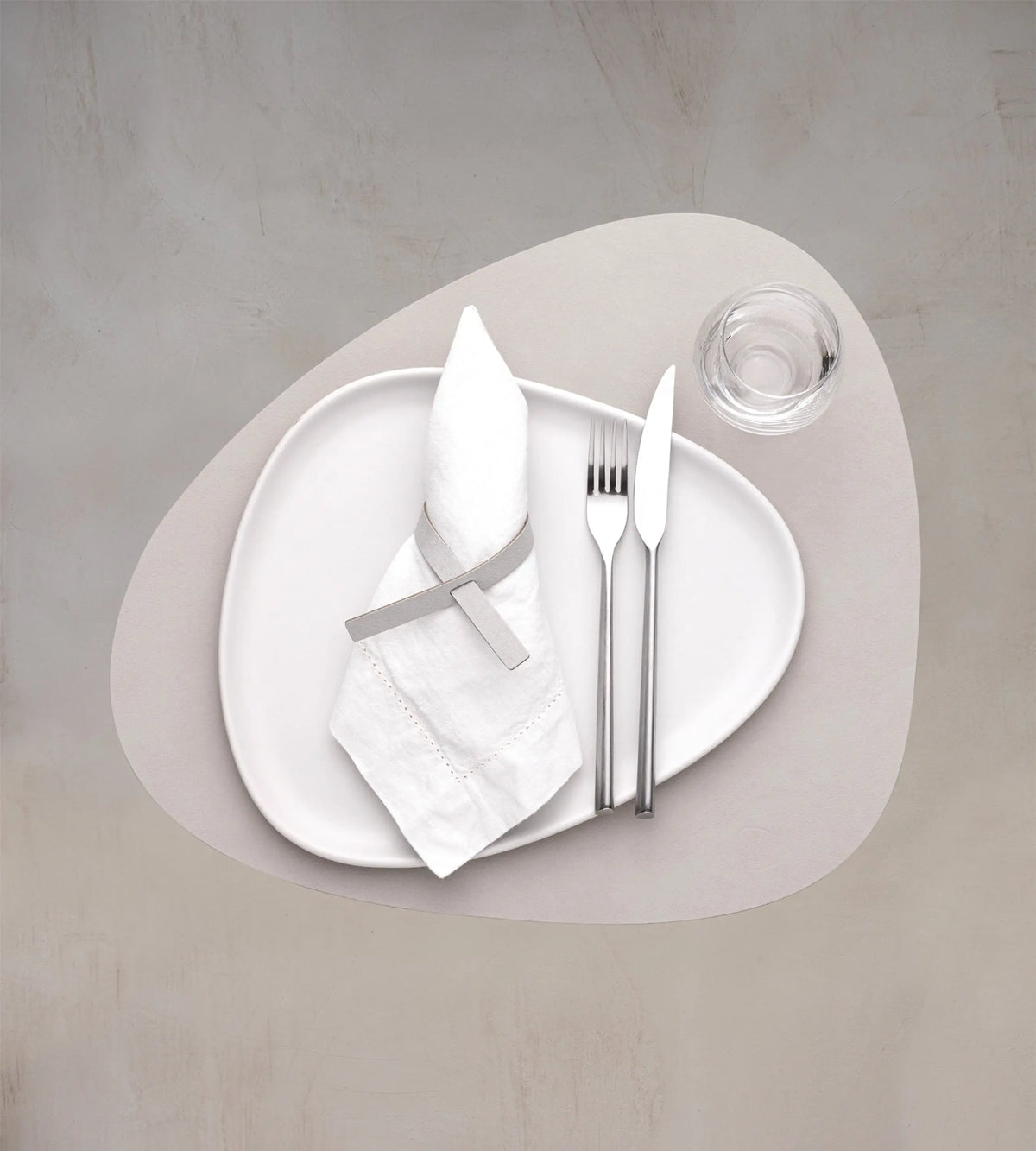 Lind DNA Curve L pöytätabletti osterinvalkoinen Lind DNA