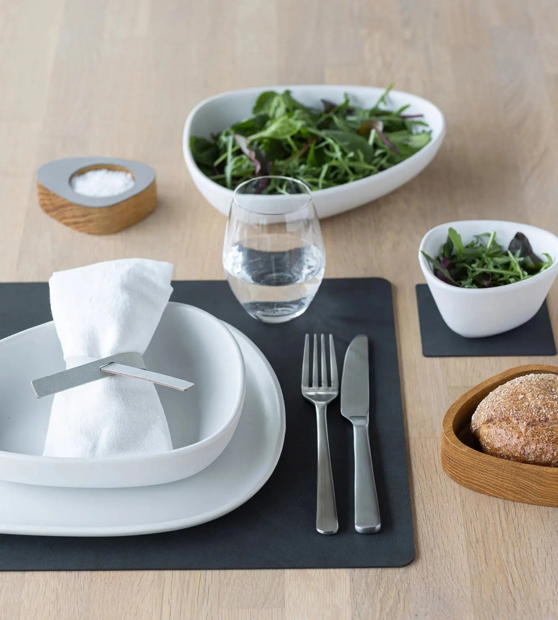 Lind DNA Square L pöytätabletti musta Lind DNA