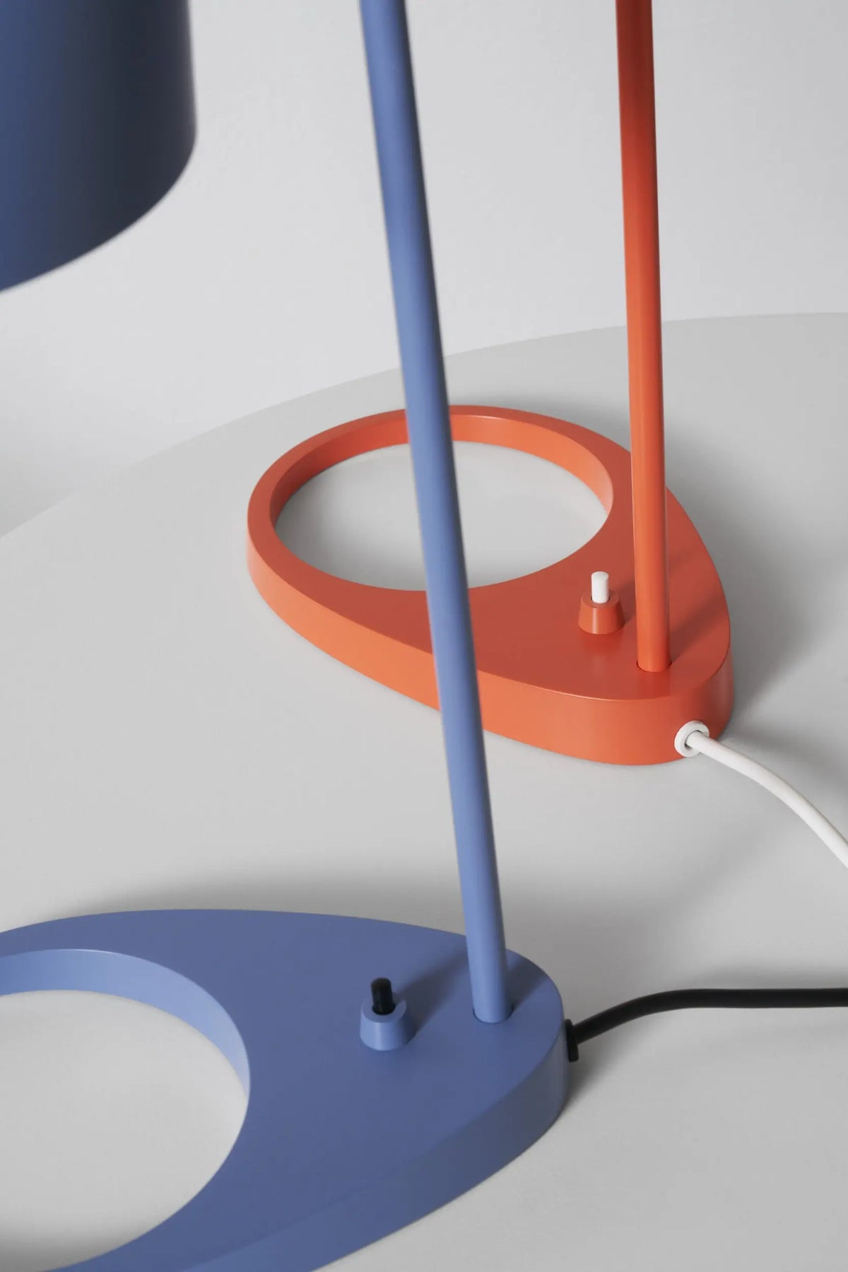 Louis Poulsen AJ Mini pöytävalaisin oranssi Louis Poulsen