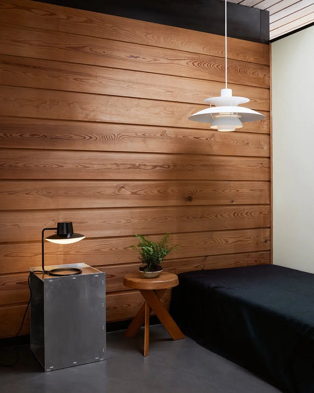 Louis Poulsen AJ Oxford 280 pöytävalaisin musta/opaali - Laatukaluste