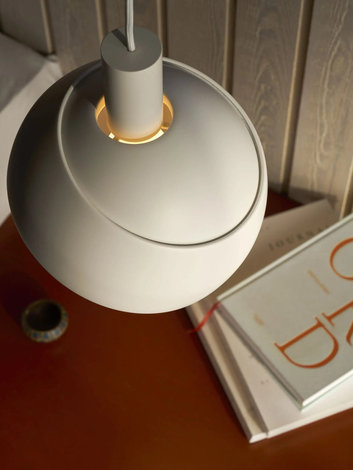 Louis Poulsen FJ Elements riippuvalaisin valkoinen Louis Poulsen