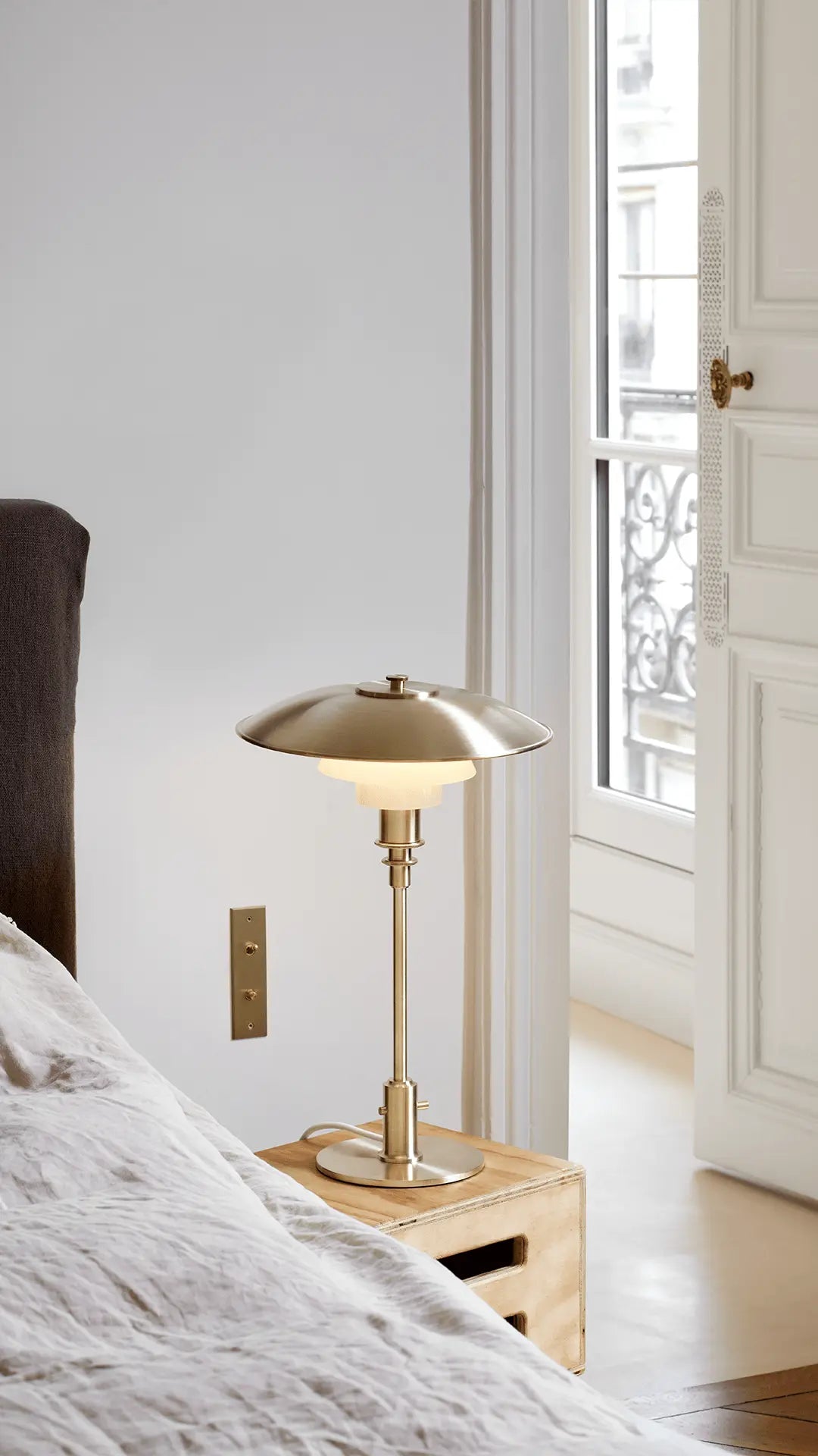 Louis Poulsen PH 3/2 Limited Edition pöytävalaisin messinki - Laatukaluste