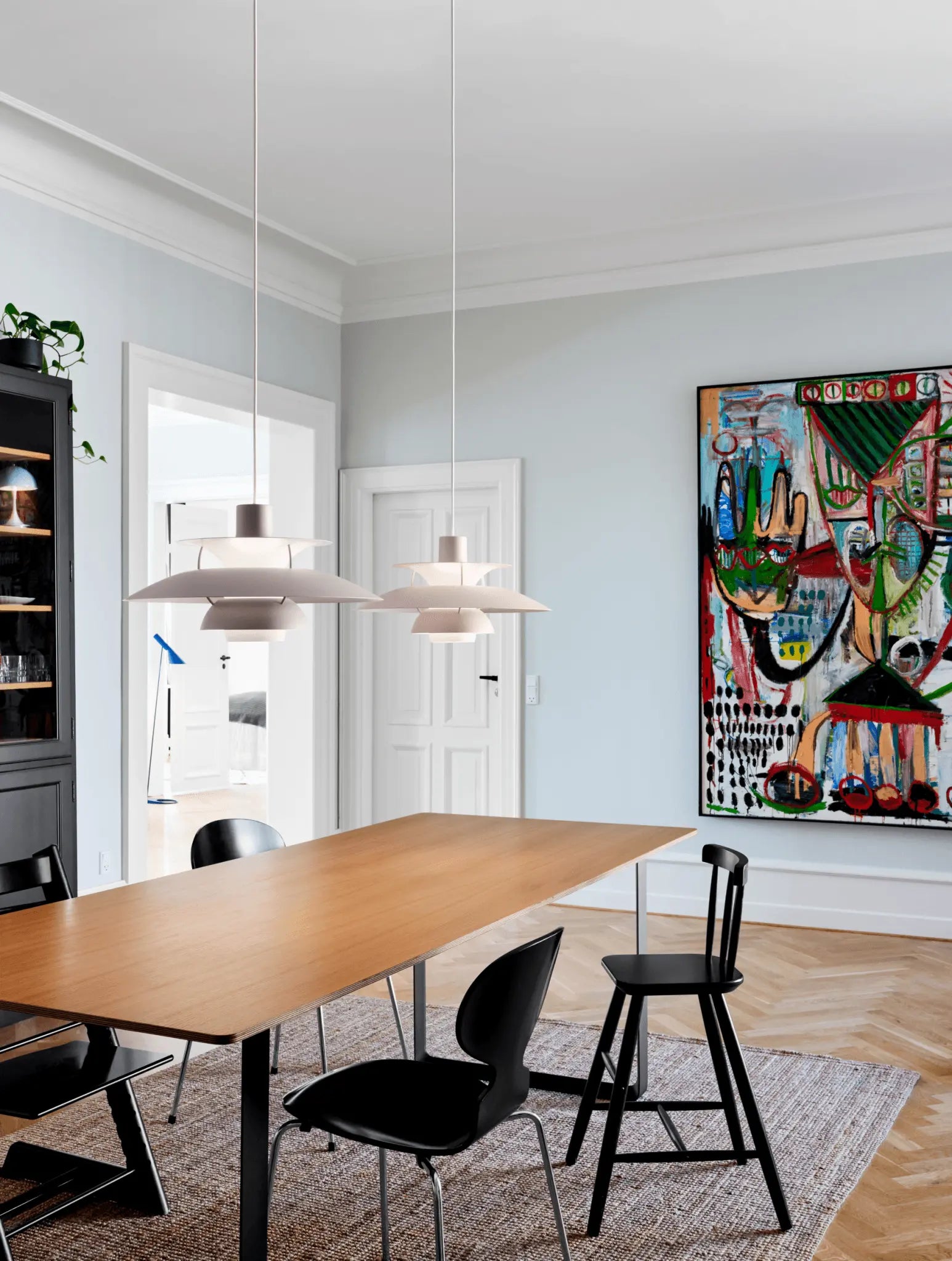 Louis Poulsen PH 5 riippuvalaisin Monochrome vaalea roosa - Laatukaluste