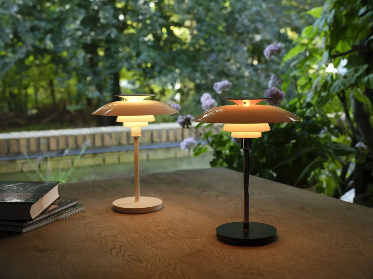 Louis Poulsen PH 80 Portable pöytävalaisin valkoinen/kromi Louis Poulsen