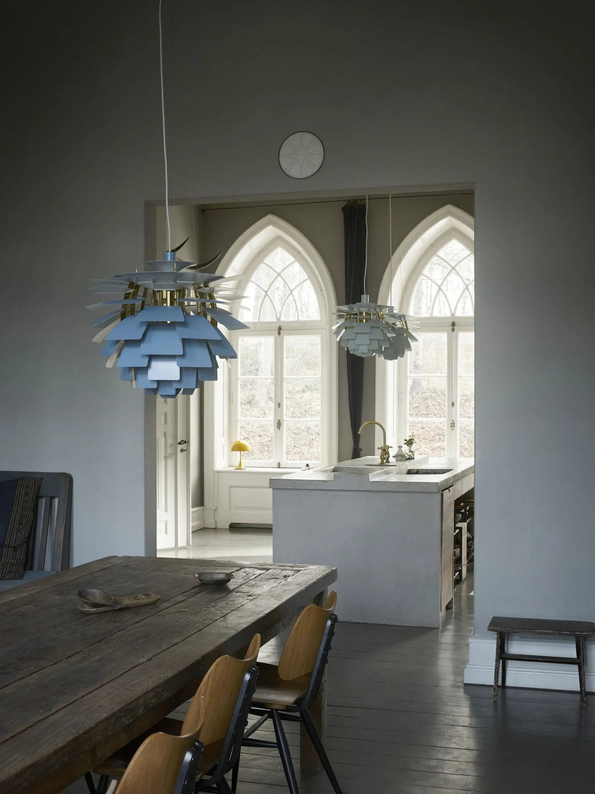 Louis Poulsen PH Artichoke Ø48 riippuvalaisin sininen/messinki Louis Poulsen