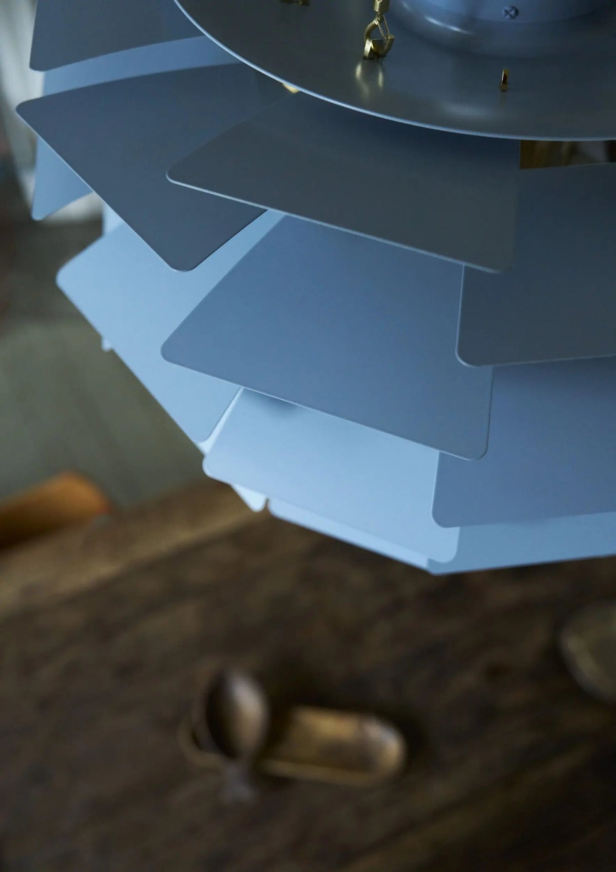 Louis Poulsen PH Artichoke Ø48 riippuvalaisin sininen/messinki Louis Poulsen