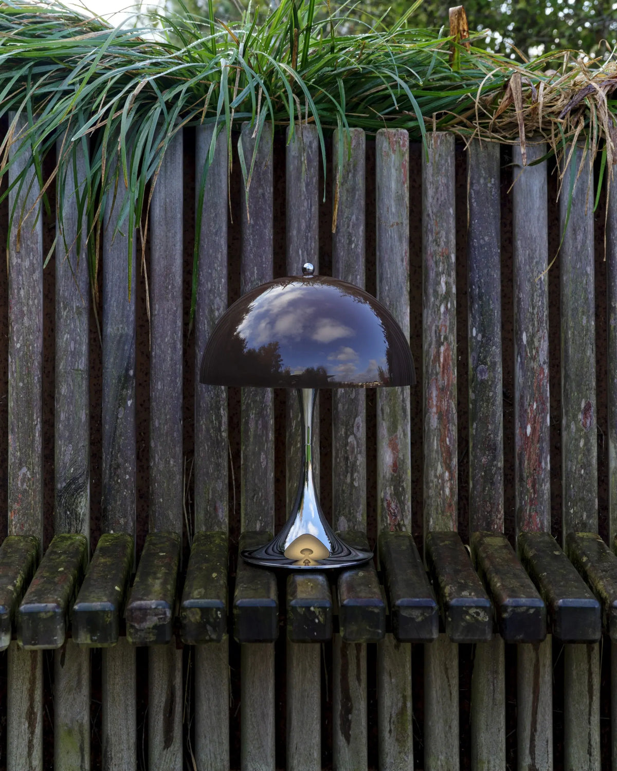 Louis Poulsen Panthella 250 Portable pöytävalaisin Original opal brown Louis Poulsen