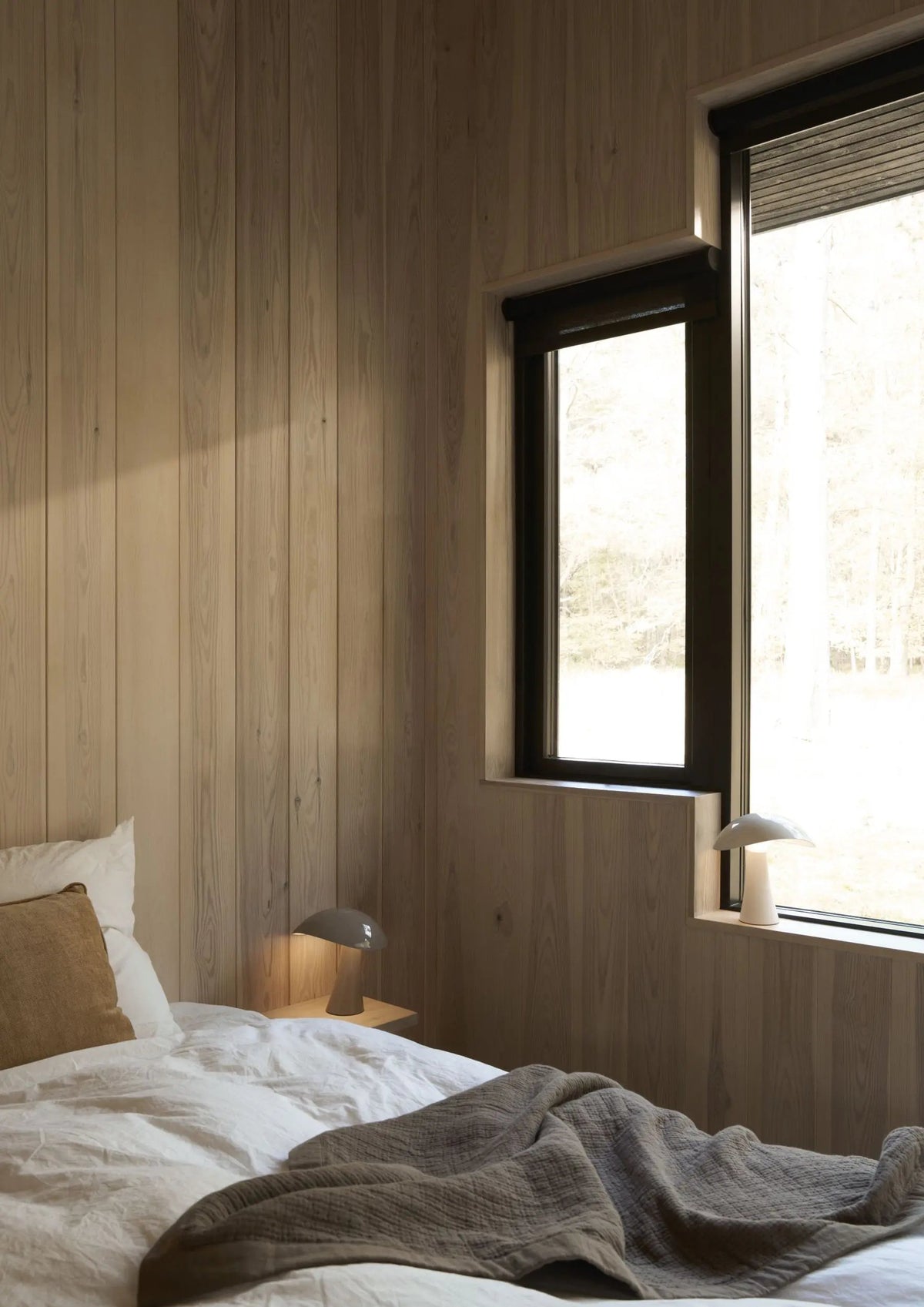 Louis Poulsen Rumee Portable pöytävalaisin harmaa Louis Poulsen