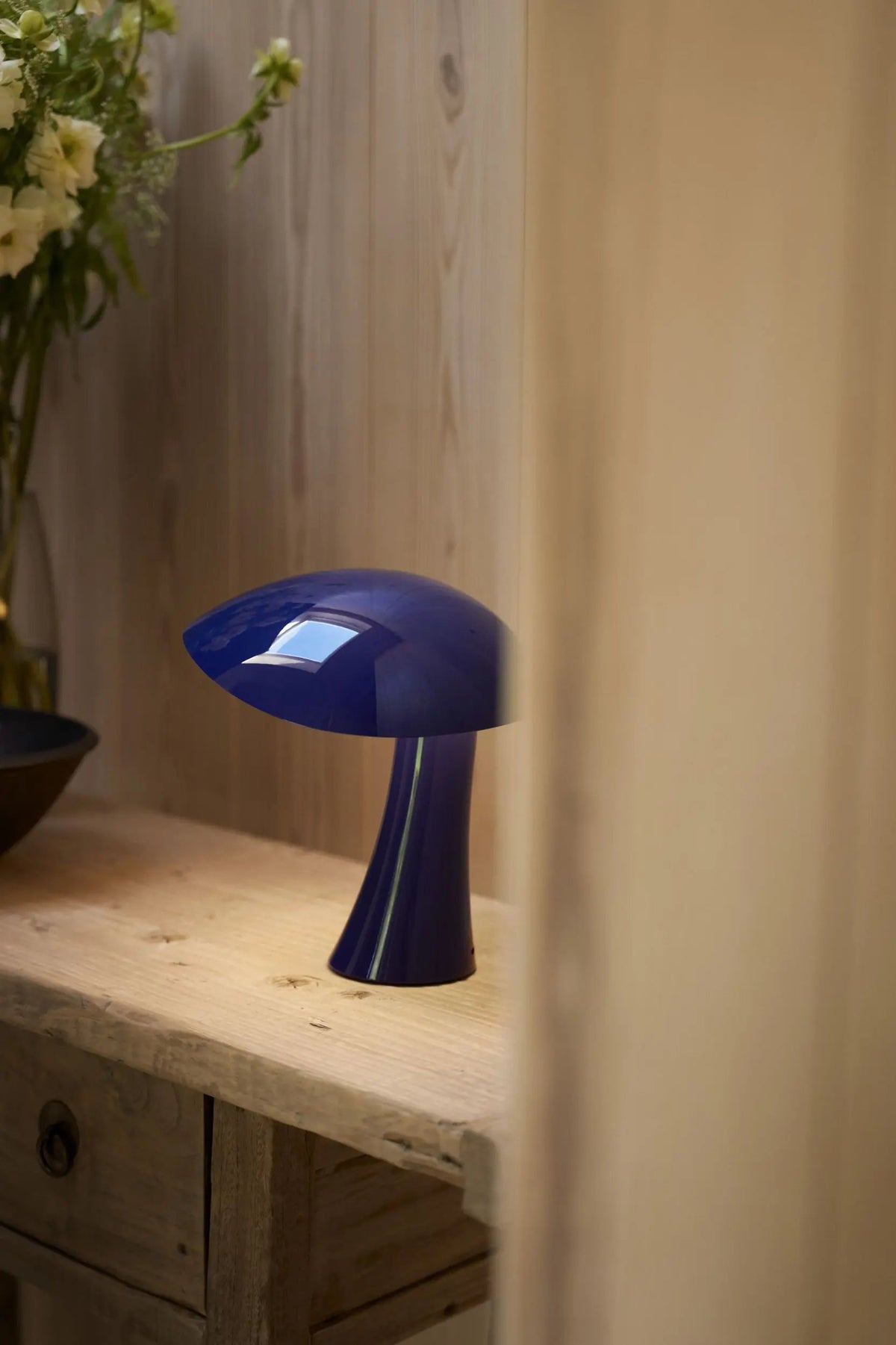 Louis Poulsen Rumee Portable pöytävalaisin sininen Louis Poulsen