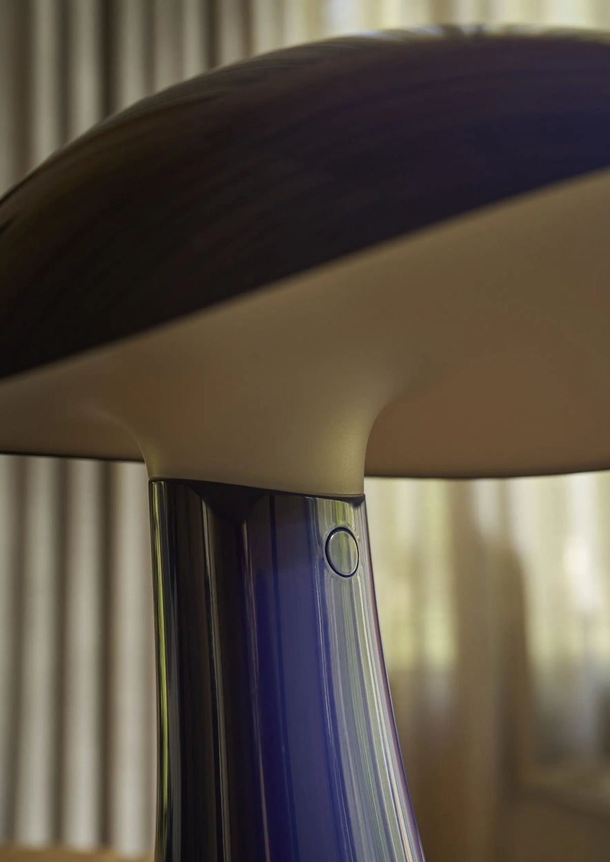 Louis Poulsen Rumee Portable pöytävalaisin sininen Louis Poulsen