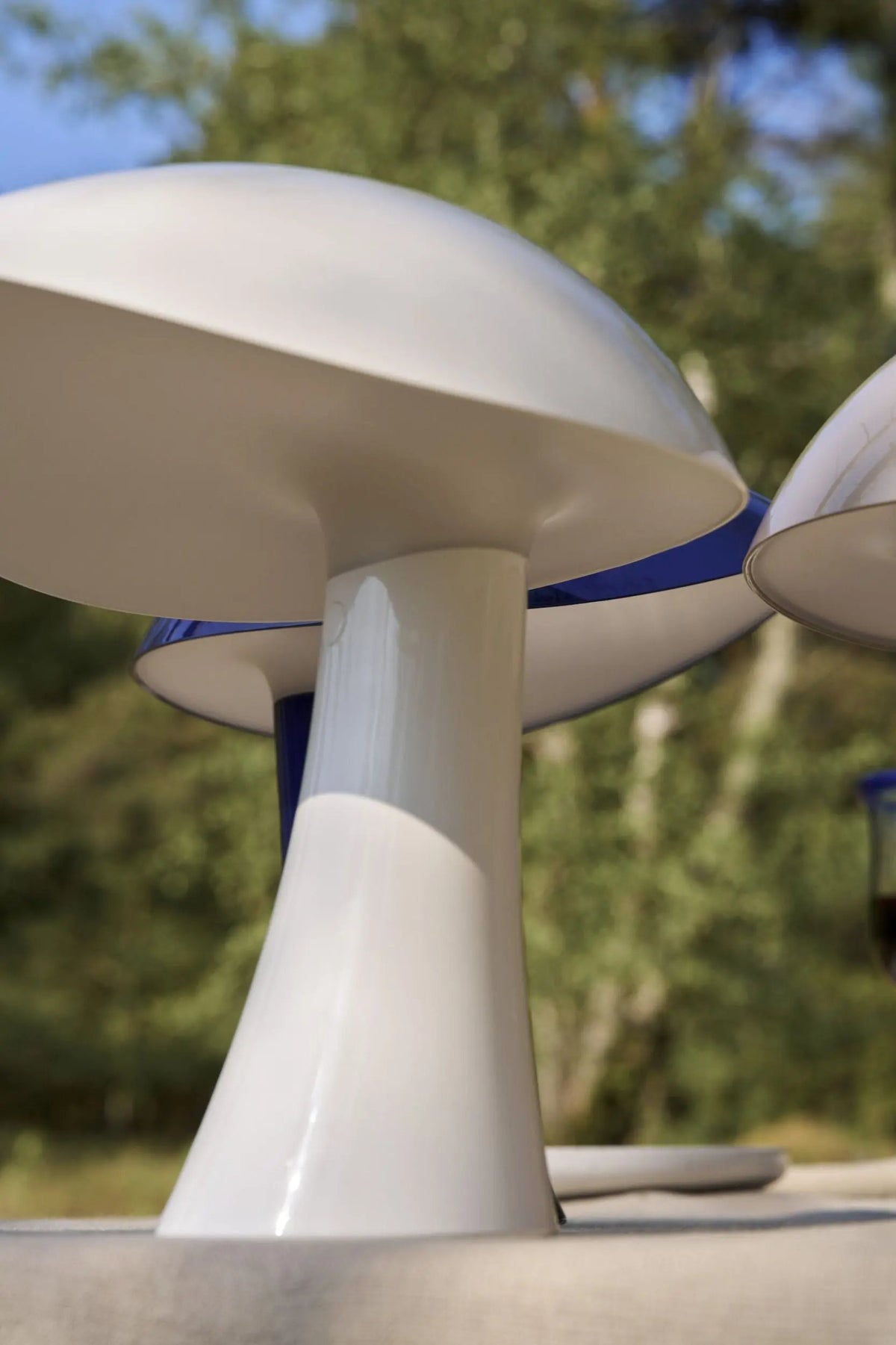 Louis Poulsen Rumee Portable pöytävalaisin valkoinen Louis Poulsen