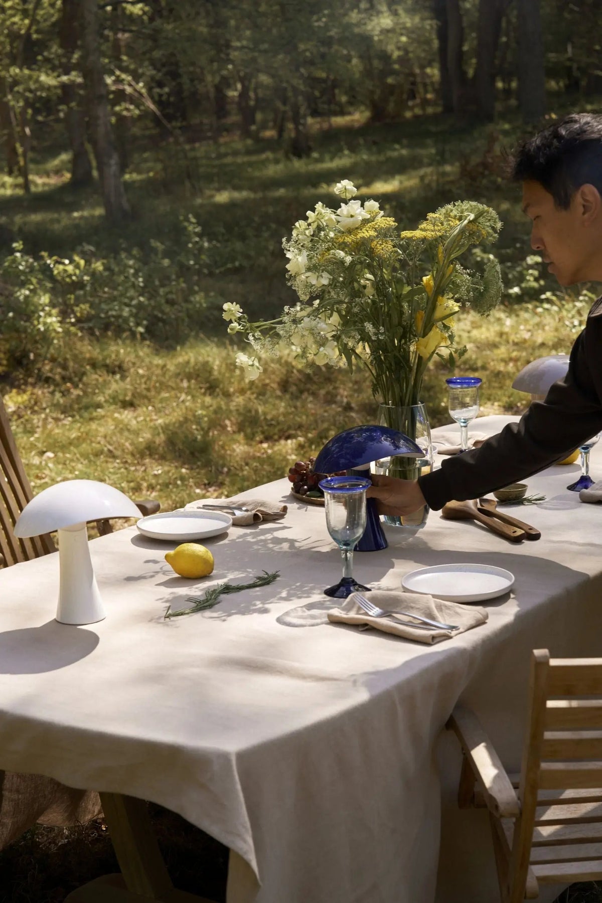 Louis Poulsen Rumee Portable pöytävalaisin valkoinen Louis Poulsen