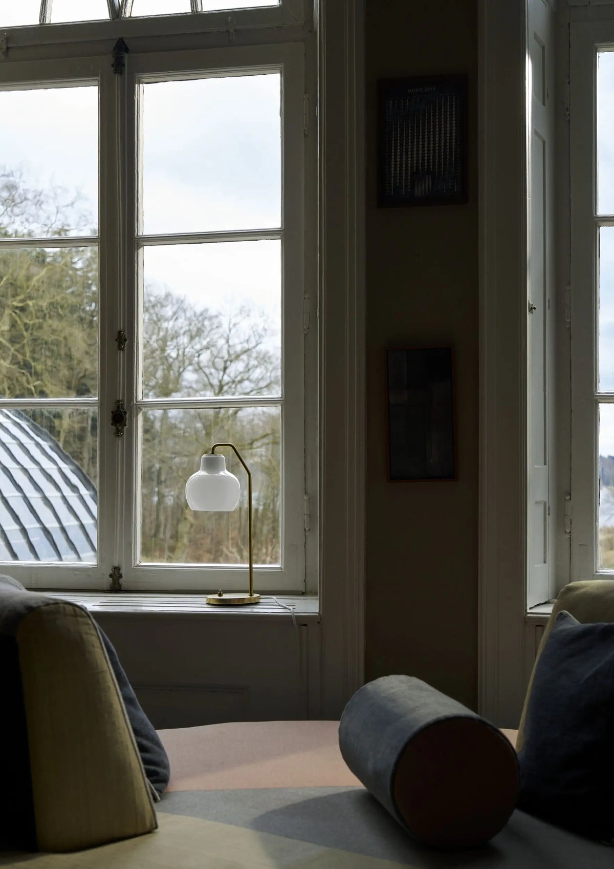 Louis Poulsen VL Ring Crown pöytävalaisin Louis Poulsen