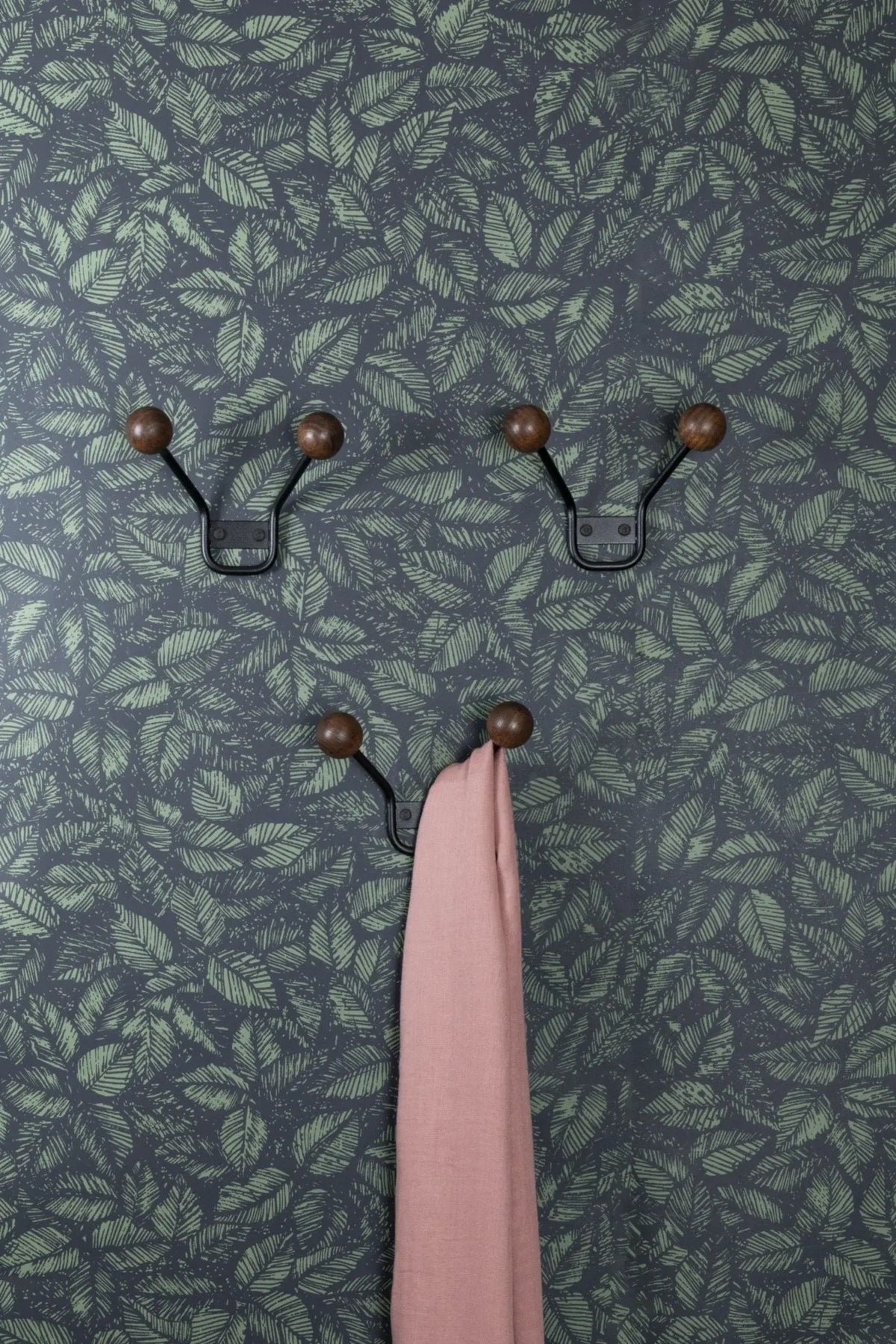 Maze Bill XXS naulakko musta/pähkinä - Laatukaluste