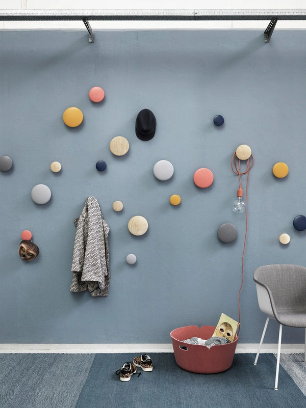 Muuto Dots ripustin 5 kpl musta - Laatukaluste