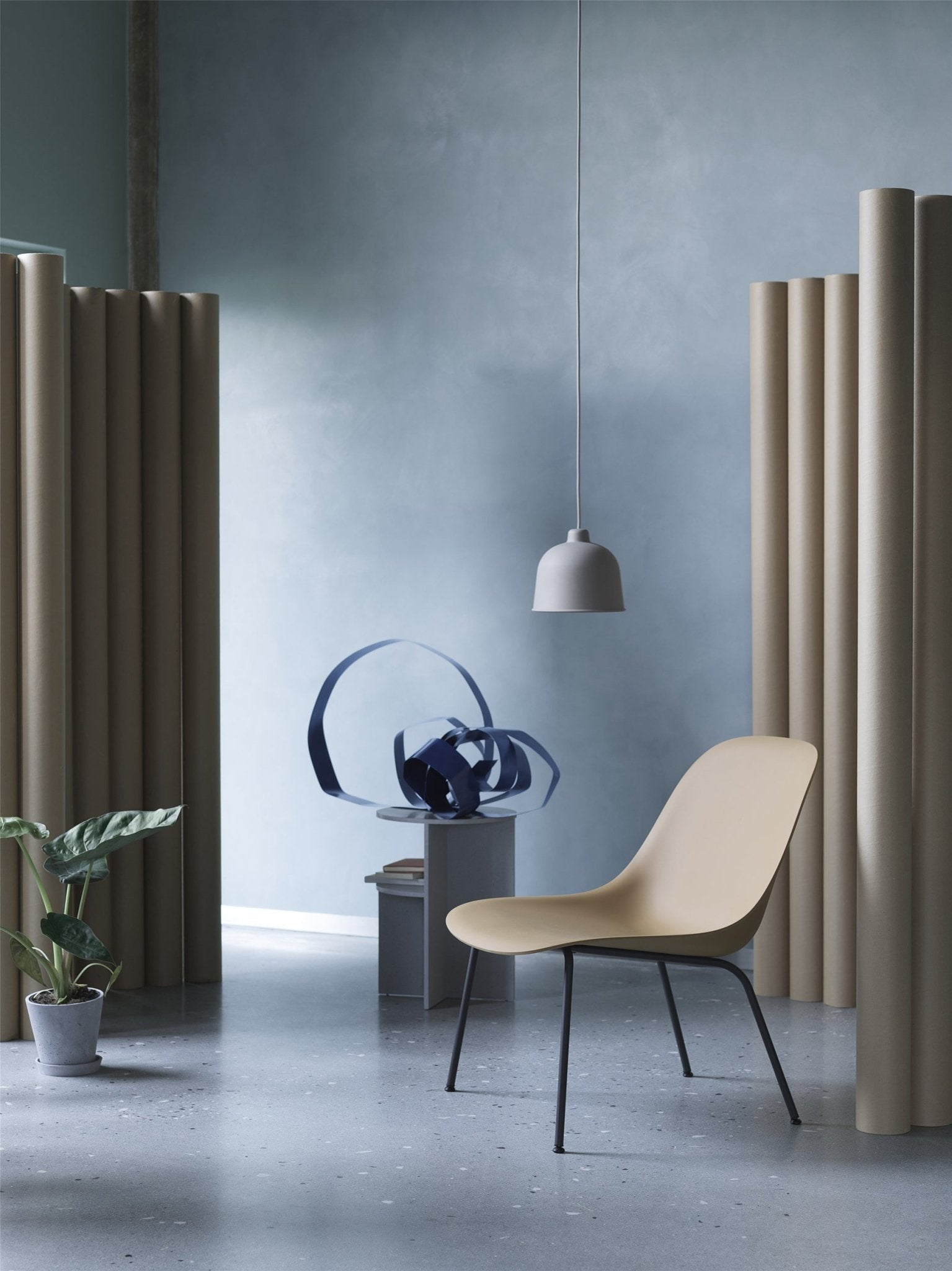 Muuto Fiber lounge tuoli, tammijalat, tammi/okra - Laatukaluste