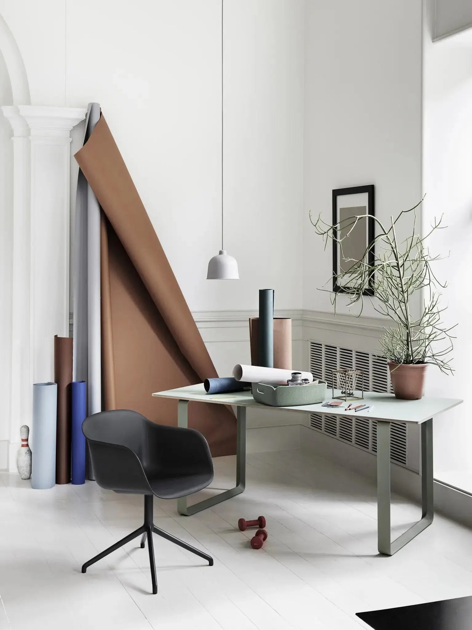 Muuto Grain riippuvalaisin harmaa - Laatukaluste