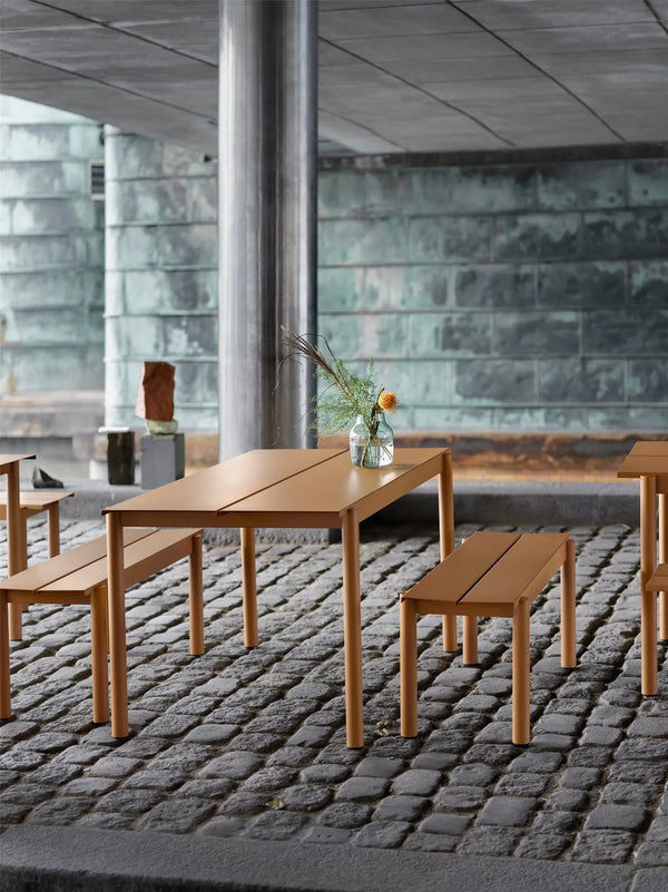 Muuto Linear penkki 170cm ruskea - Laatukaluste