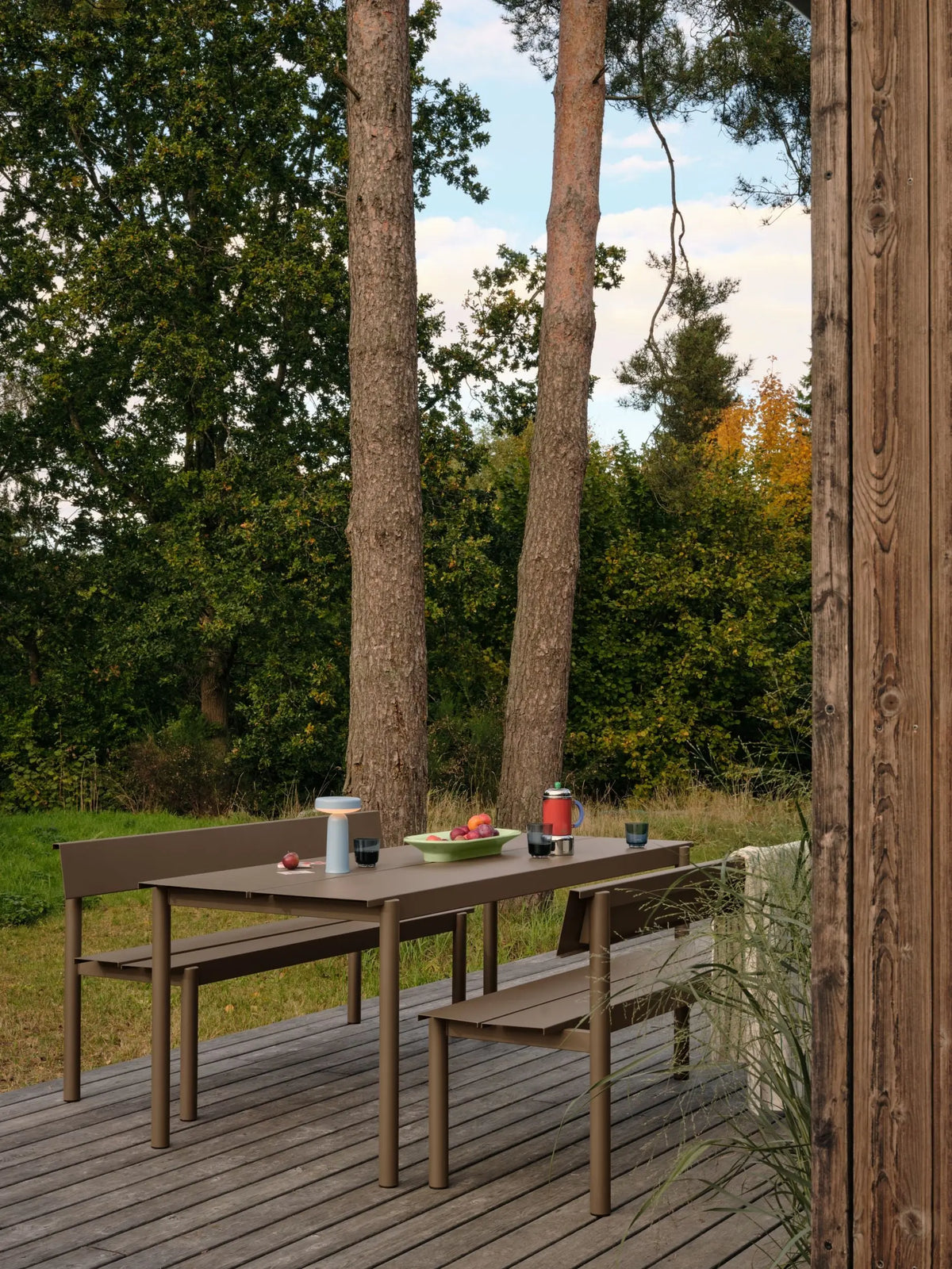 Muuto Linear Steel pöytä 200x75cm taupe Muuto