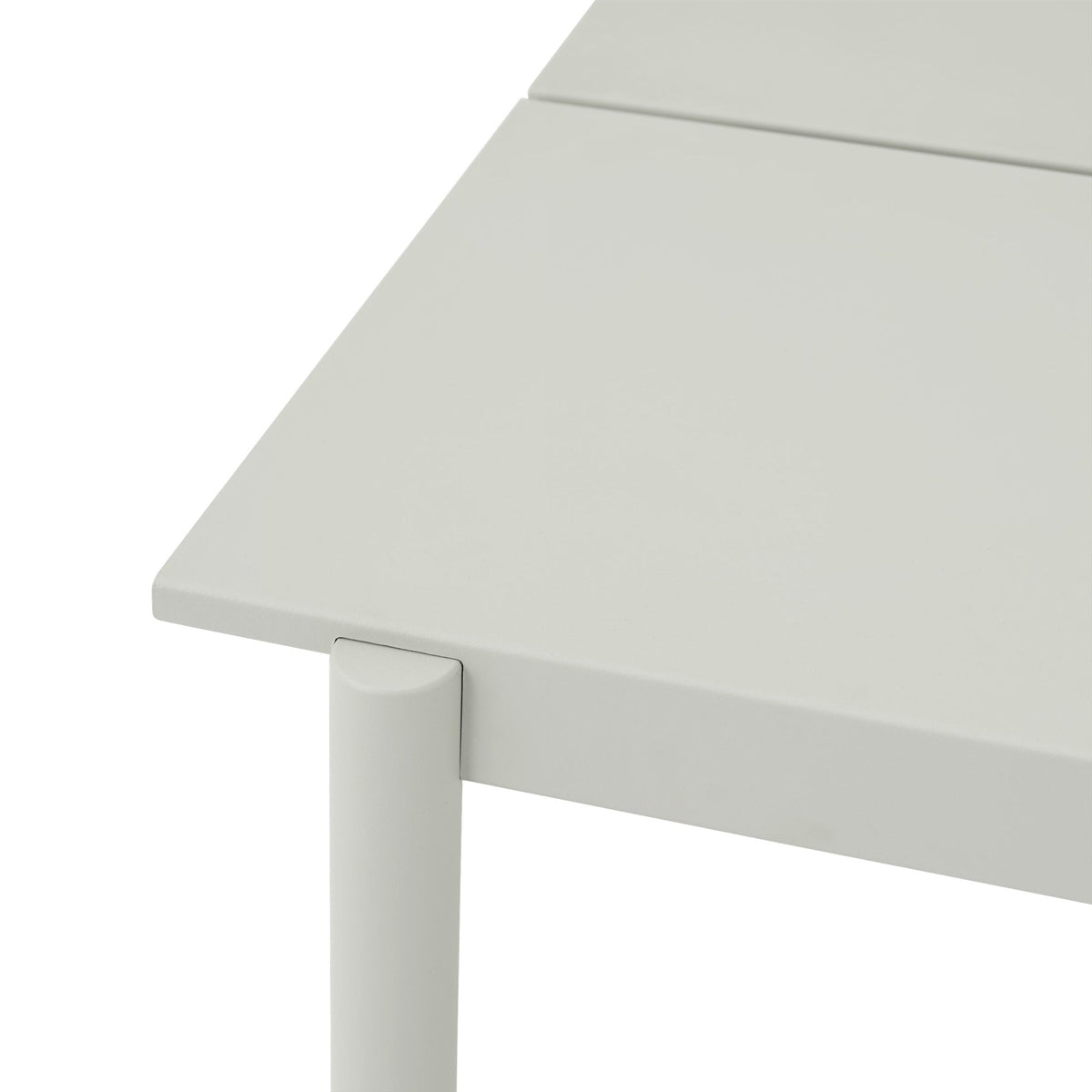 Muuto Linear pöytä 140x75cm harmaa - Laatukaluste