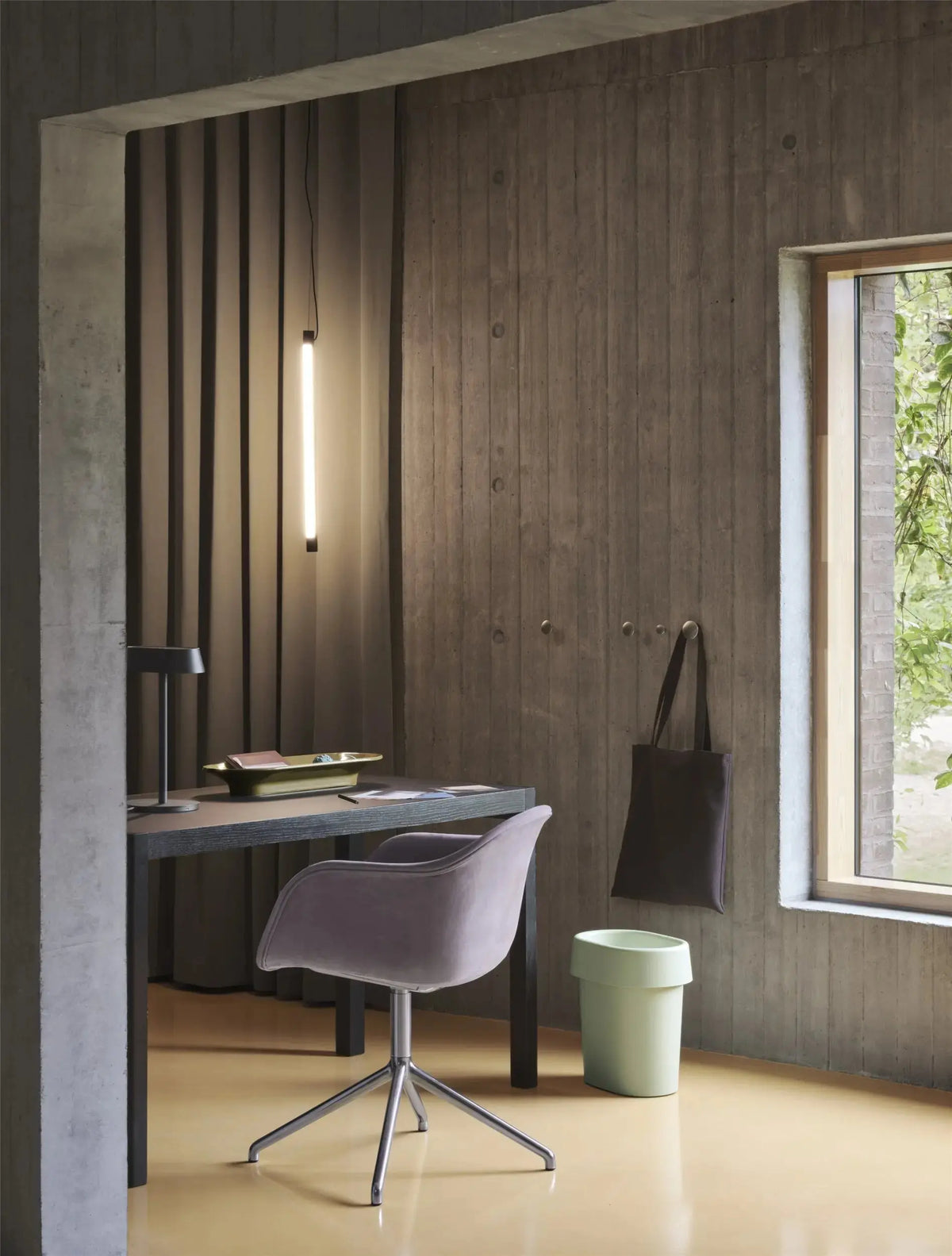 Muuto Mere kulho pieni ruskea Muuto