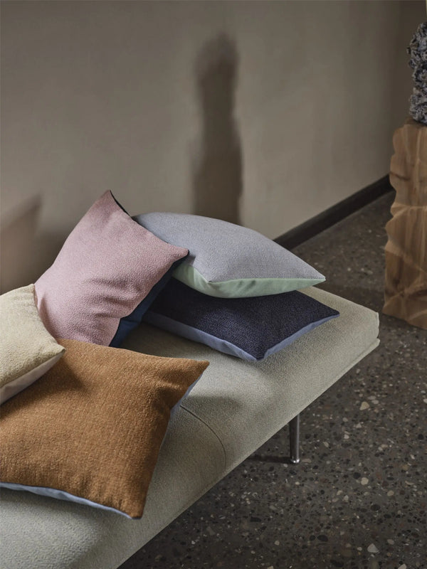 Muuto Mingle tyyny 45x45 roosa/petroolinsininen Muuto