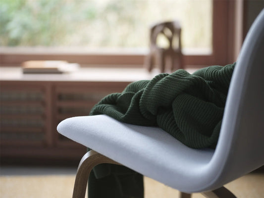 Muuto Rhythm viltti tummanvihreä Muuto