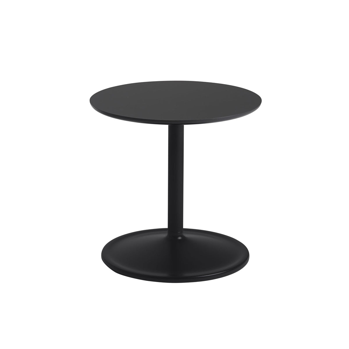 Muuto Soft sivupöytä Ø41 matala musta - Laatukaluste