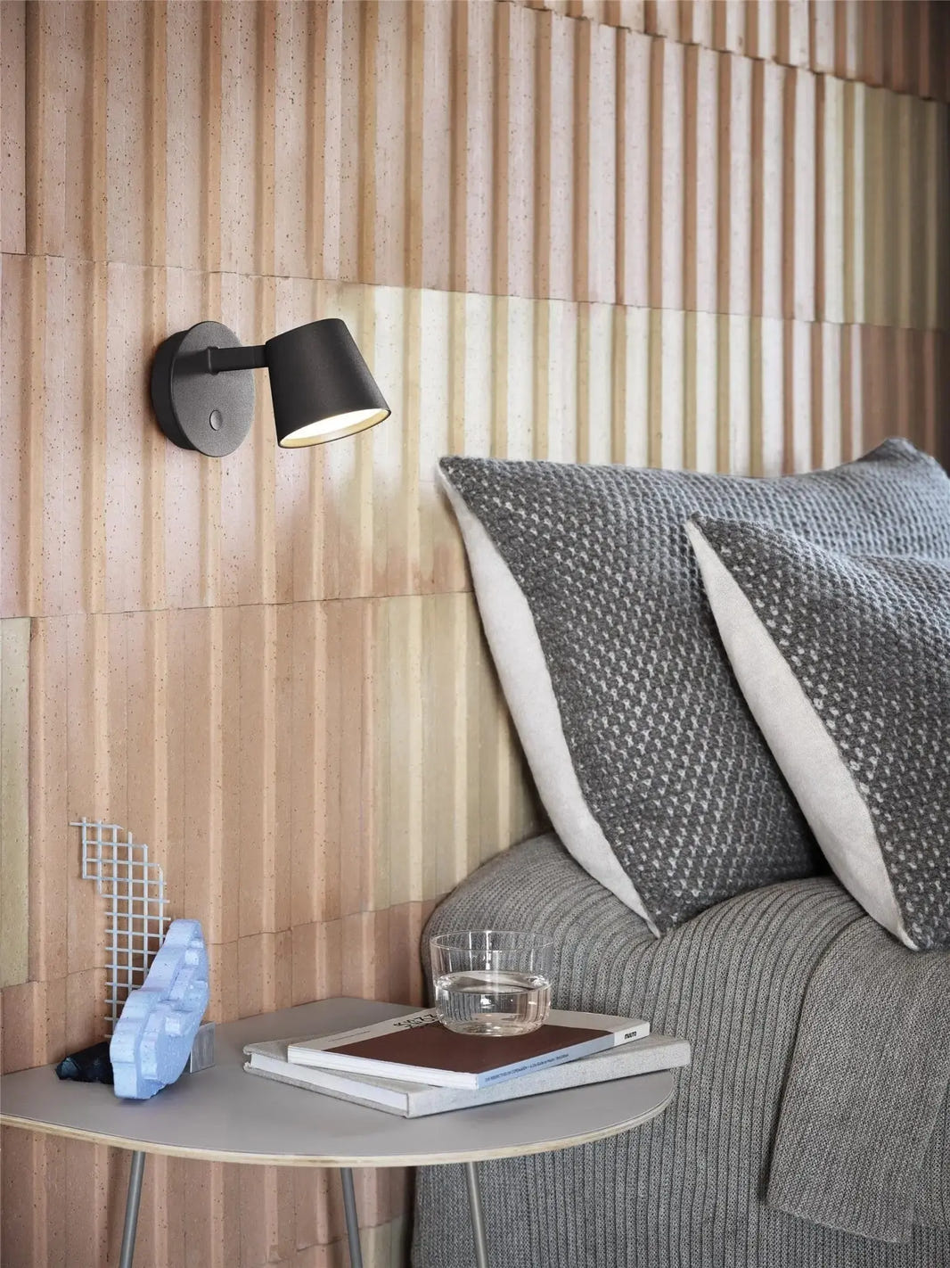 Muuto Tip seinävalaisin valkoinen - Laatukaluste