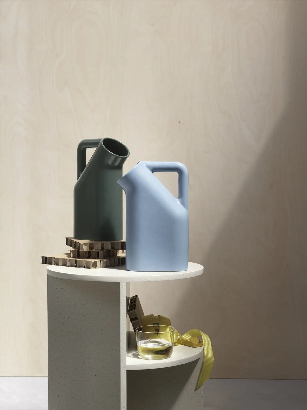 Muuto Tub Jug kannu tummanvihreä Muuto