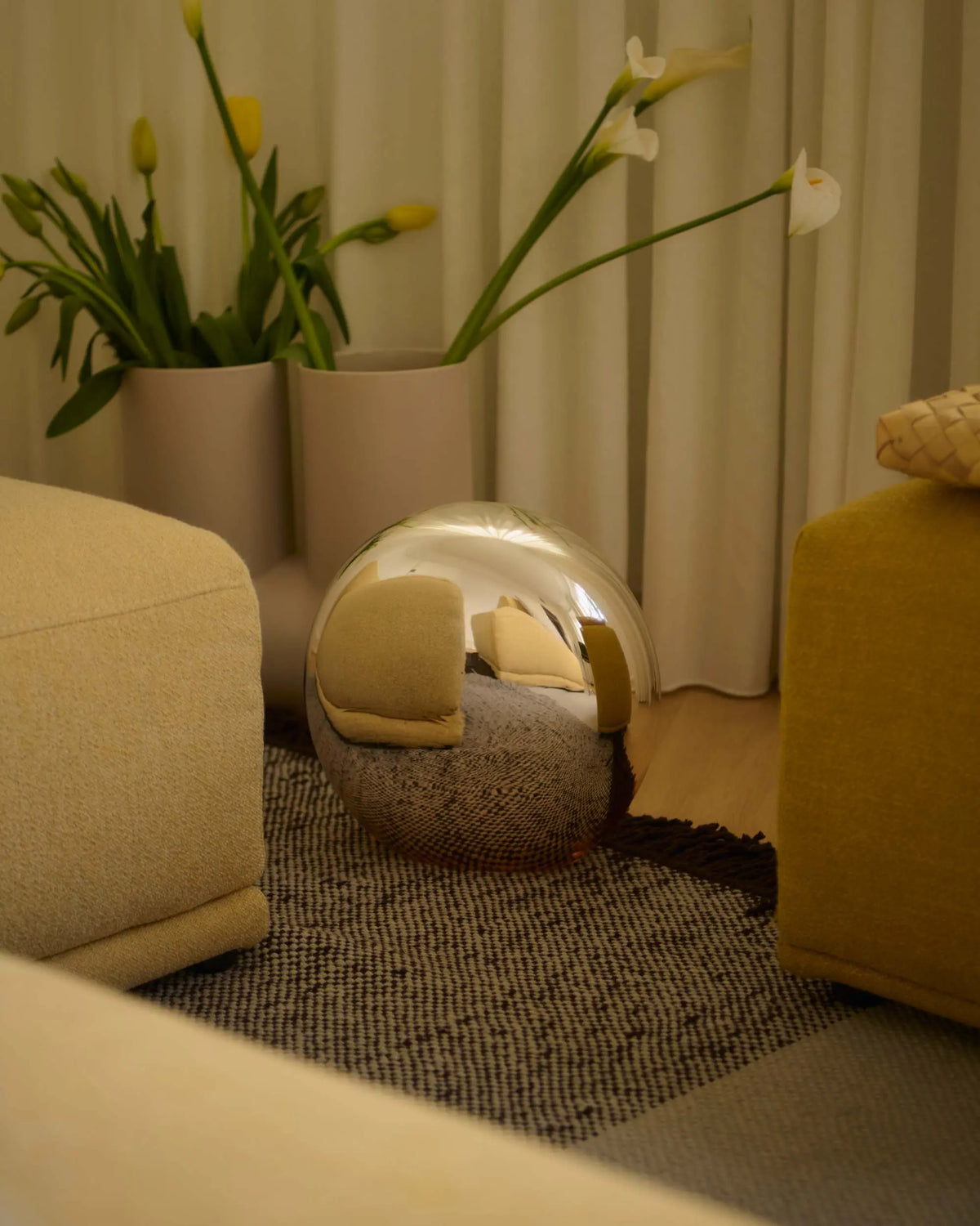 Muuto Verso 260x260 matto harmaa/ruskea Muuto