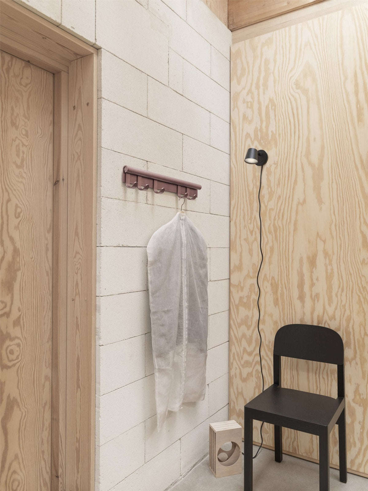 Muuto Workshop tuoli musta - Laatukaluste