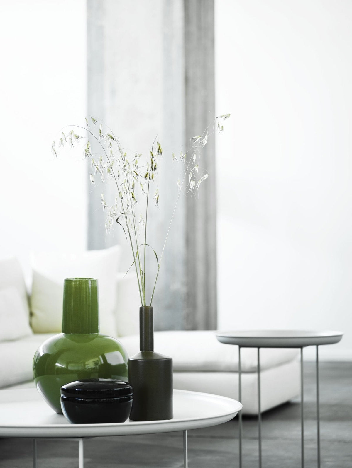 NORR11 Duke pöytä 90 cm khaki/harmaa - Laatukaluste