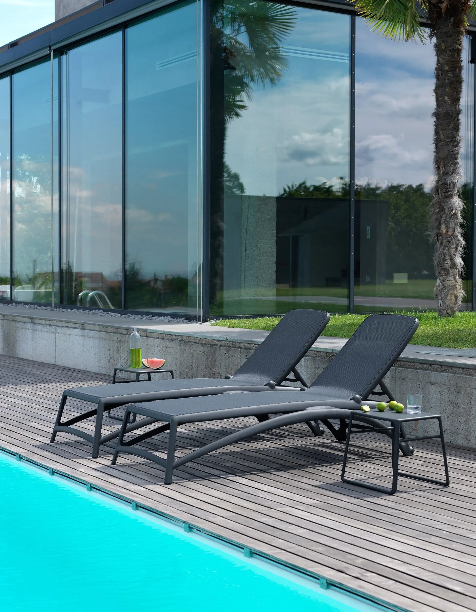 Nardi Atlantico aurinkotuoli antrasiitti Nardi