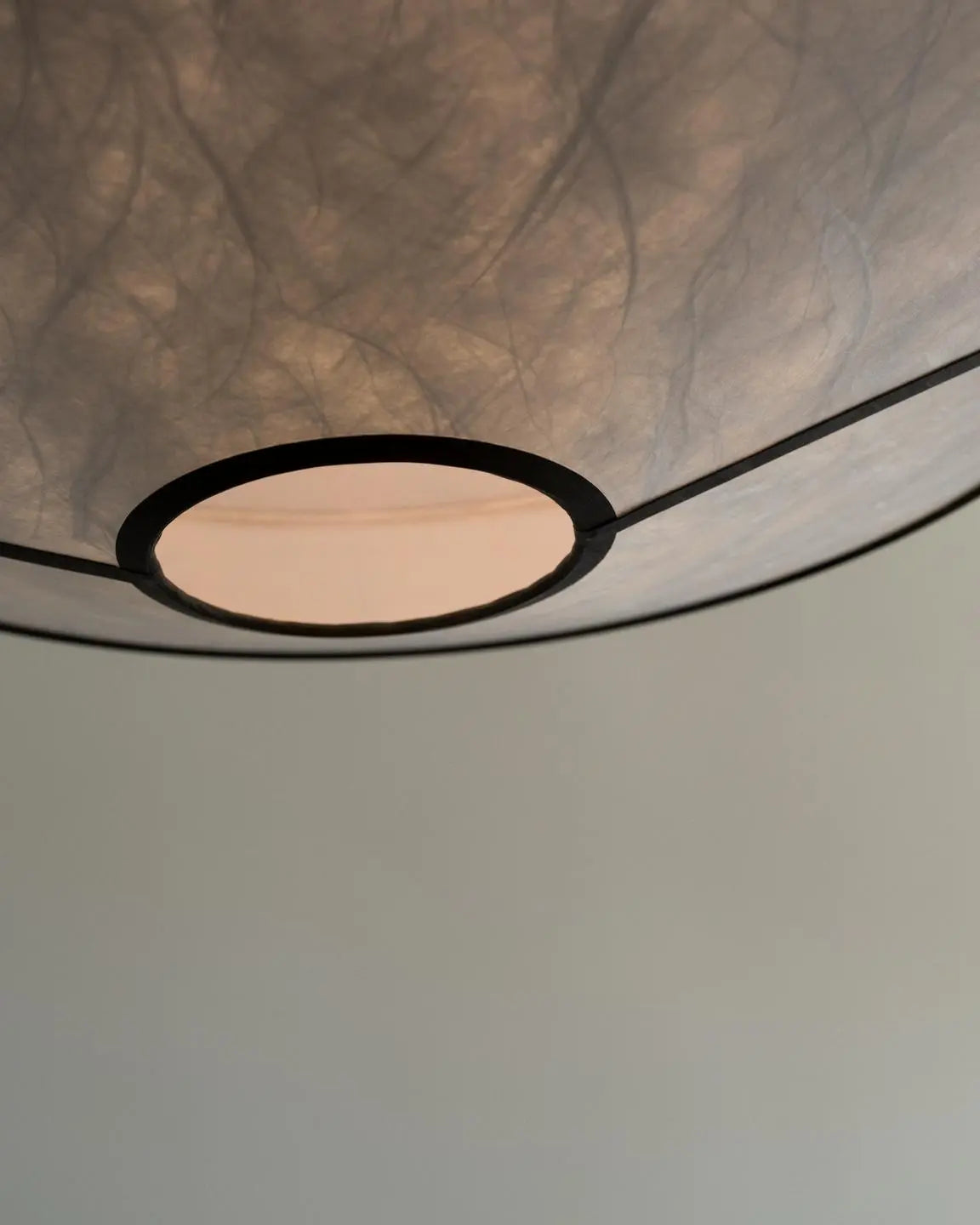 New Works Kite Ø75 riippuvalaisin musta New Works