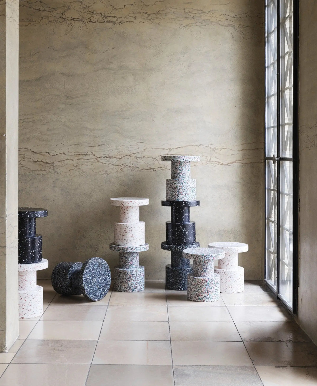 Normann Copenhagen Bit jakkara musta-multi - Laatukaluste