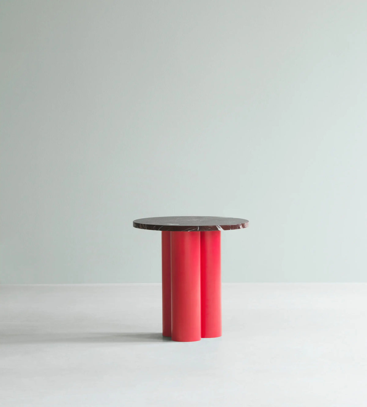 Normann Copenhagen Dit sivupöytä Levanto/punainen Normann Copenhagen