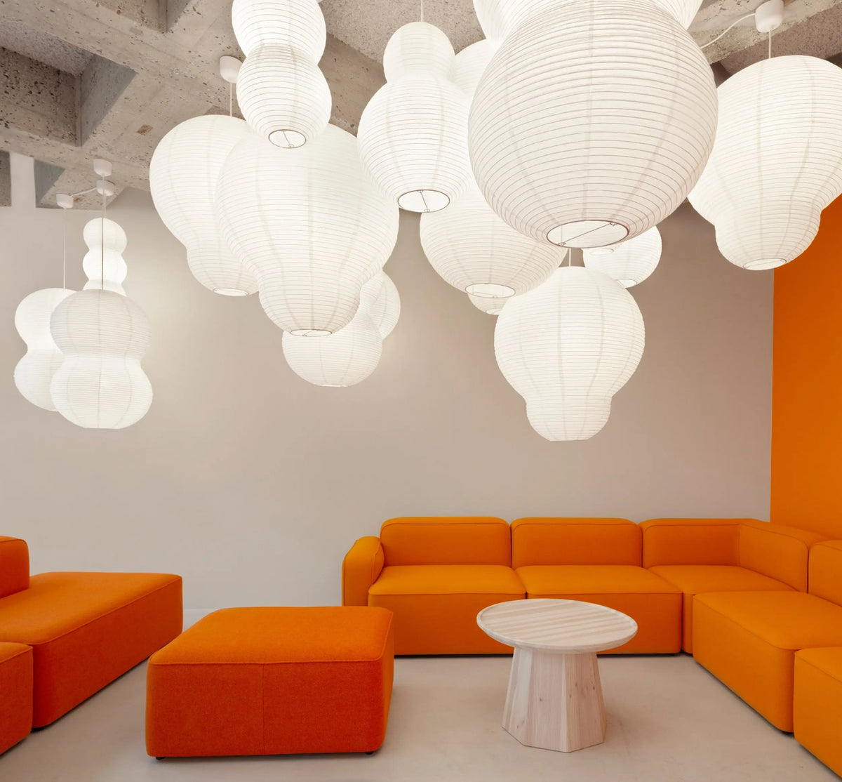 Normann Copenhagen Puff Multitude varjostin Normann Copenhagen