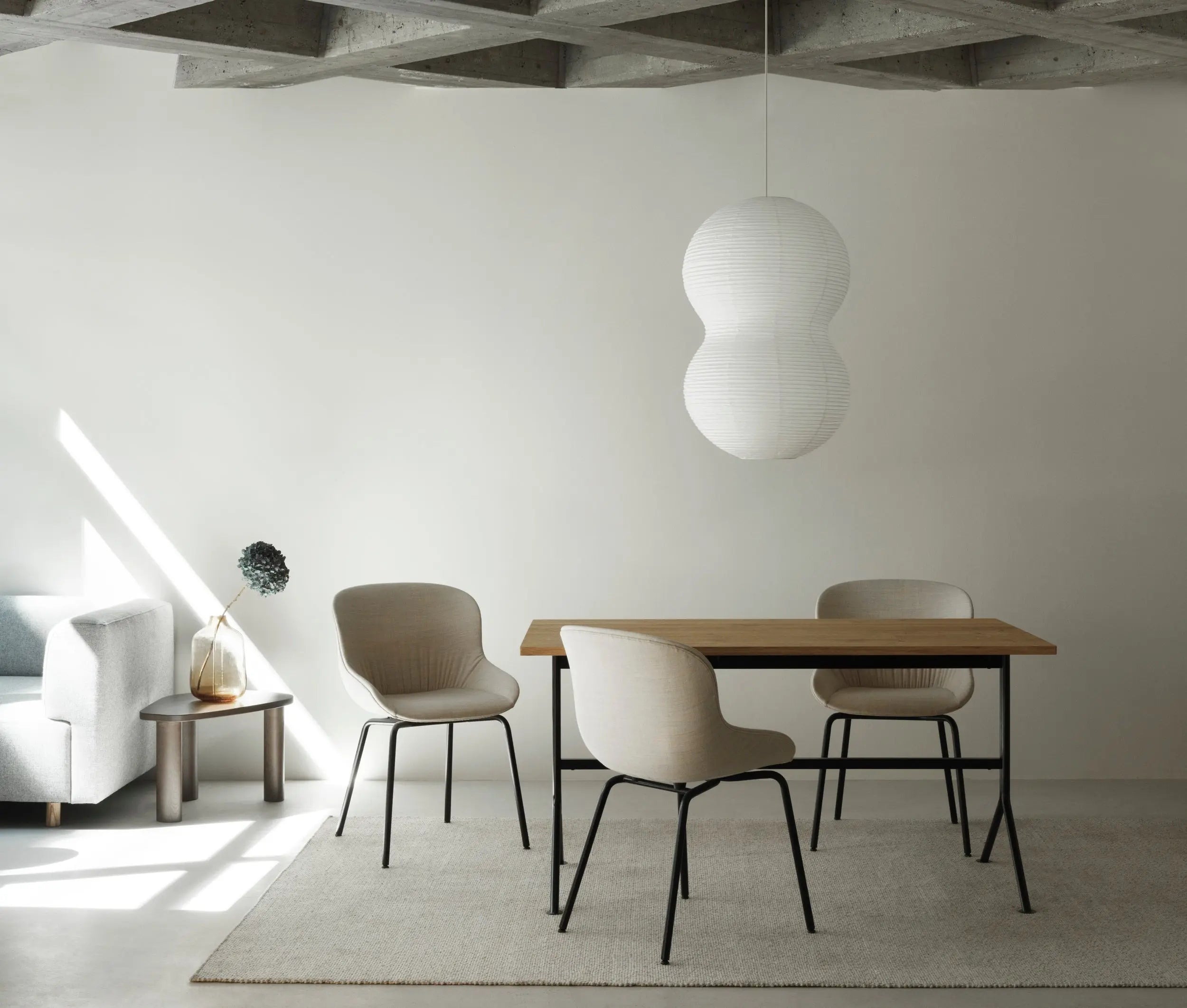 Normann Copenhagen Puff Twist varjostin Normann Copenhagen