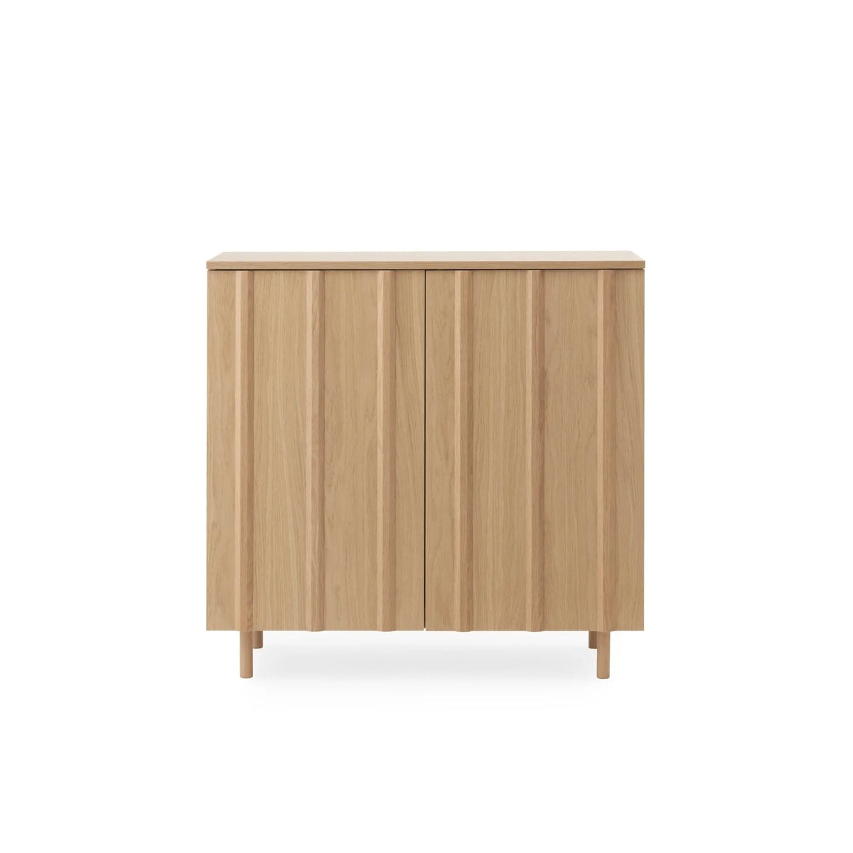 Normann Copenhagen Rib kaappi tammi - Laatukaluste