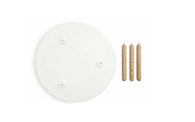 Normann Copenhagen Tablo iso valkoinen/saarni - Laatukaluste