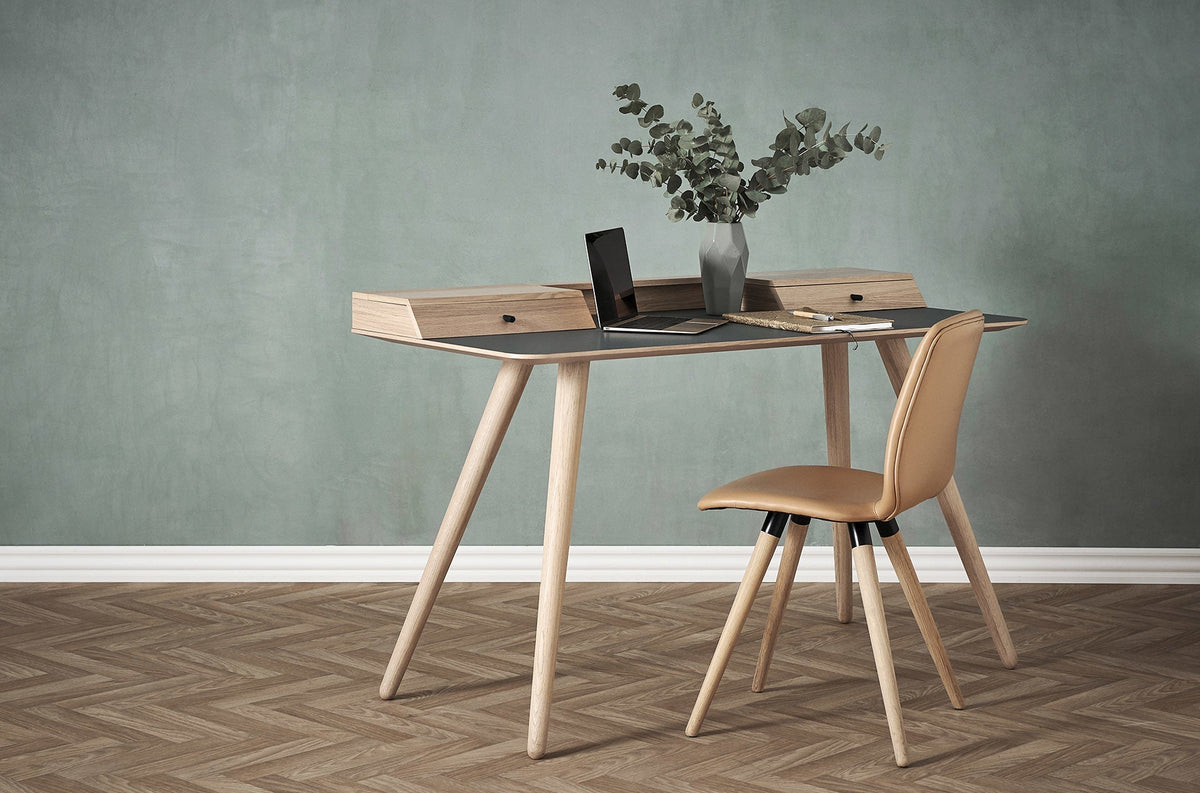 PBJ Designhouse Stick työpöytä musta - Laatukaluste