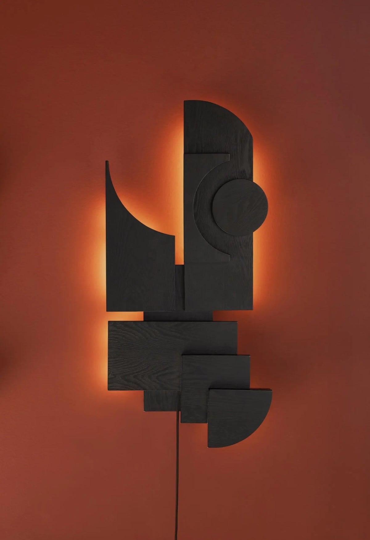 PLEASE WAIT to be SEATED Totem Deco seinävalaisin musta PLEASE WAIT to be SEATED