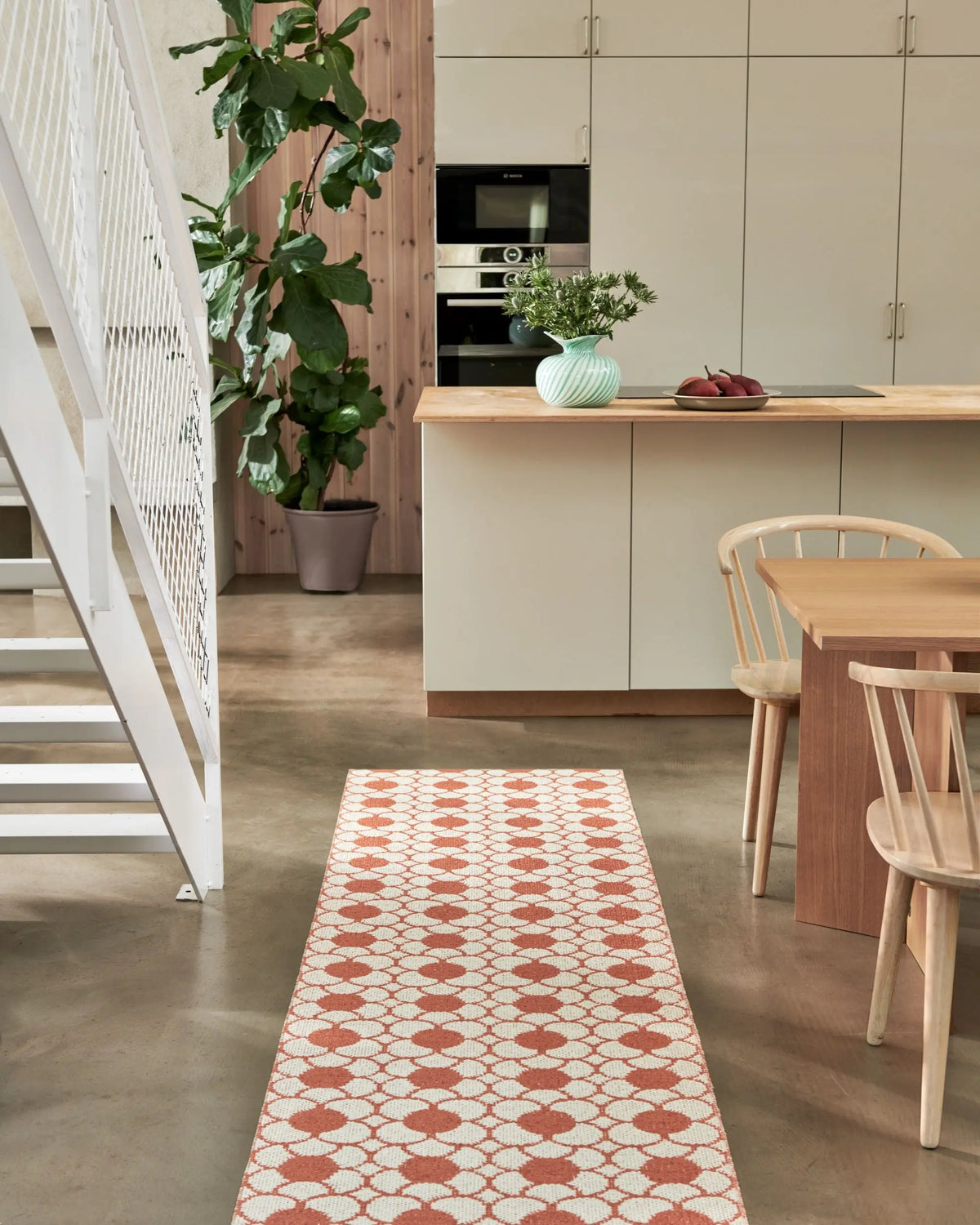 Pappelina Anya matto 70x200 pale orange Pappelina