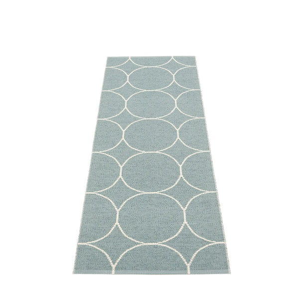 Pappelina Boo matto 70x200 haze - Laatukaluste