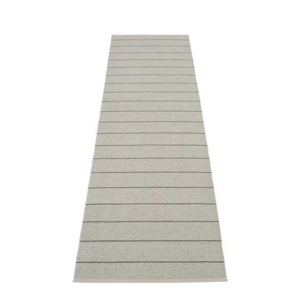 Pappelina Carl matto 70x350 grey/fossil grey - Laatukaluste